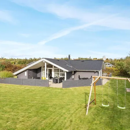 Strandhus I Hemmet Med Sauna Hemmet