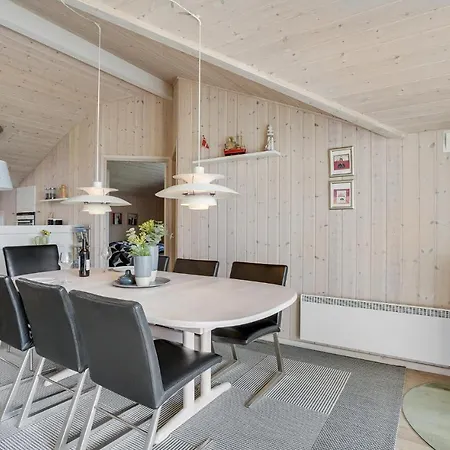 Hébergement de vacances Superbe Maison À Hemmet Avec Sauna Hemmet