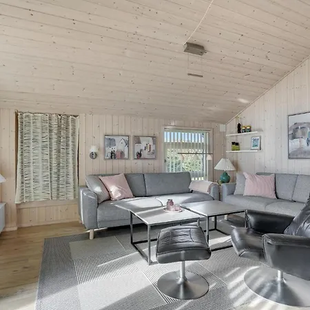 Strandhus I Hemmet Med Sauna Feriehus Hemmet